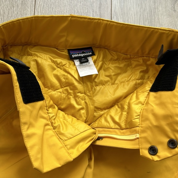 Patagonia insulated GORE-TEX ski pants - Picture 3 of 9